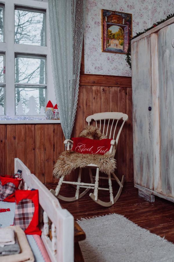 B&B Rando & Kaerdi Juures Oue Lyuganuse Buitenkant foto