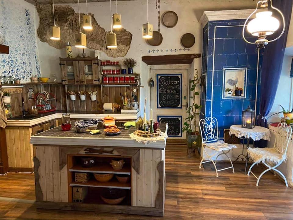 B&B Rando & Kaerdi Juures Oue Lyuganuse Buitenkant foto